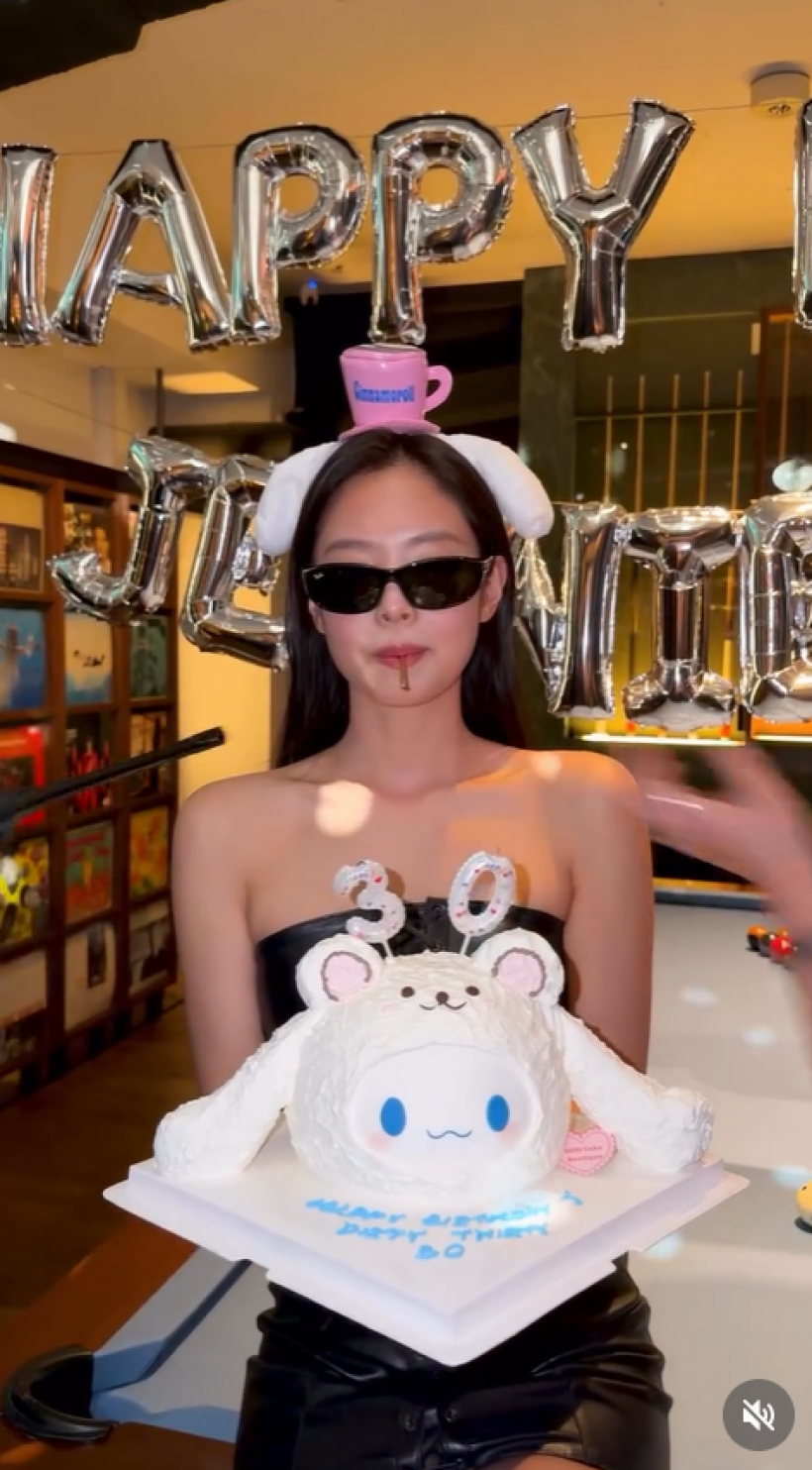 เปิดคลิปวันเกิด เจนนี่ blackpink เทียนเล่มเดียวก็ดราม่าได้