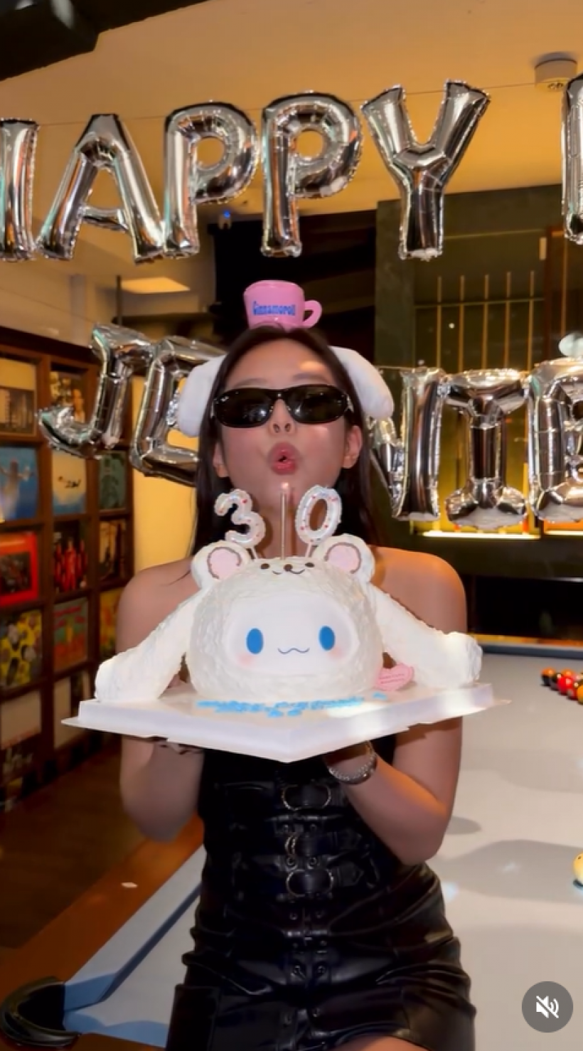 เปิดคลิปวันเกิด เจนนี่ blackpink เทียนเล่มเดียวก็ดราม่าได้