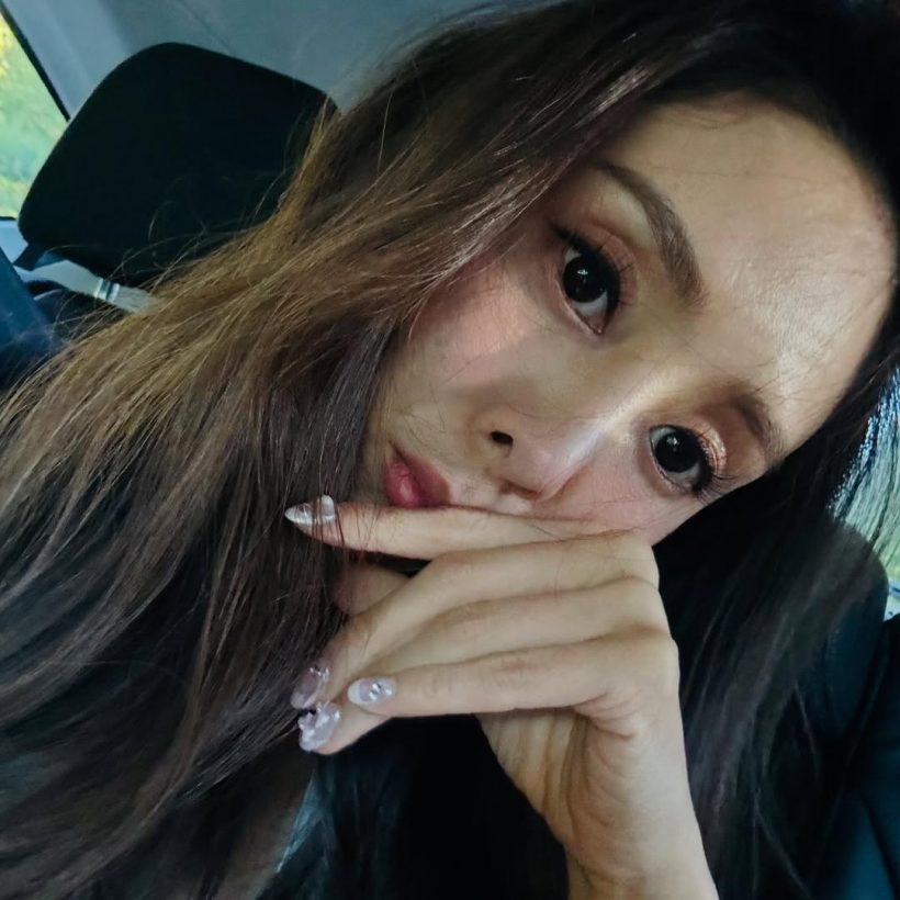 เข้าใจผิดไปกันใหญ่ นักร้องสาวมีเเฟนจริง เเต่ยังไม่เเต่ง