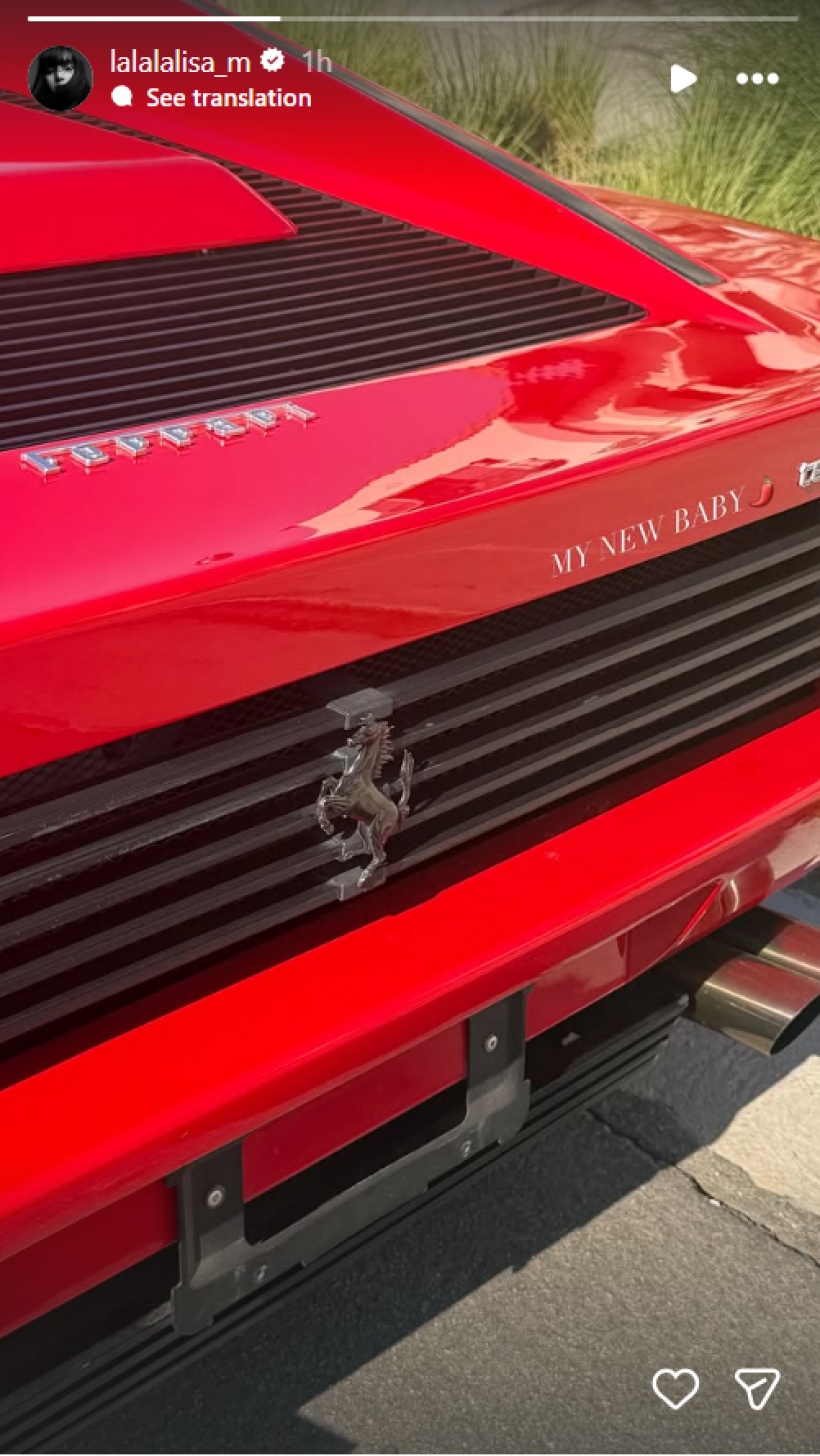 ของมันต้องมี ลิซ่า ถอย Ferrari คันใหม่ ราคาทำอึ้งเเล้วอึ้งอีก!