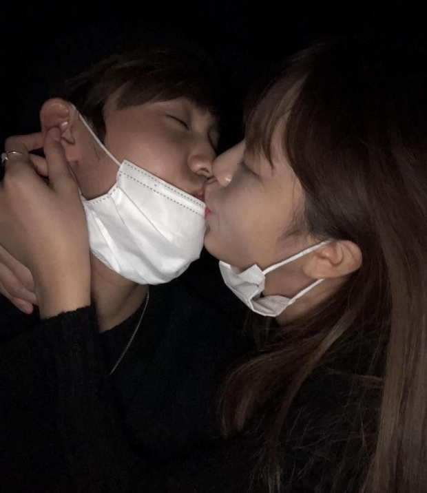 “ซง ยูบิน Produce X 101” ถูกปล่อยภาพจูบกับอดีตแฟนสาว