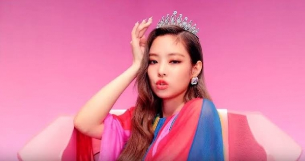 ยอดวิว DDU-DU DDU-DU ของ BLACKPINK ทะลุพันล้าน!