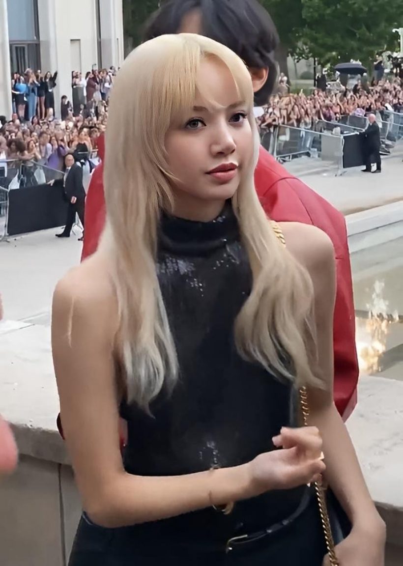 สวยหรูดูเเพง! มัดรวมภาพ BLACKPINK กับการปรากฏตัวที่โดดเด่นใน Paris Fashion Week