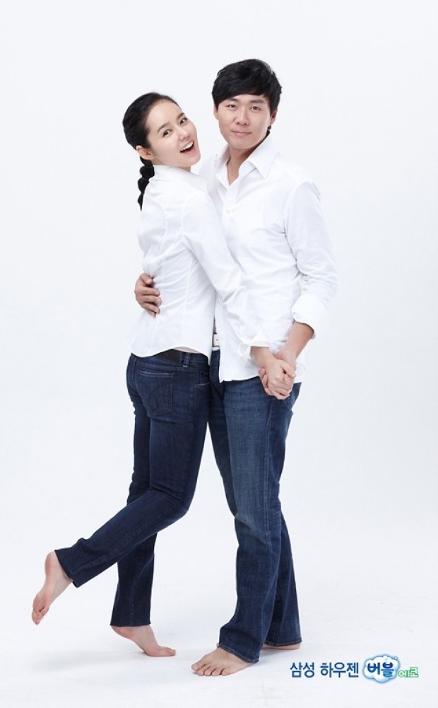 เซล์ฟี่สุดน่ารักของ ‘ฮัน กาอิน’ และ สามีสุดหล่อ