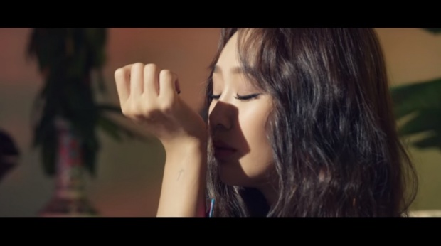 สมการรอคอย SISTAR ปล่อย MV เพลง Like ThatI Like That 