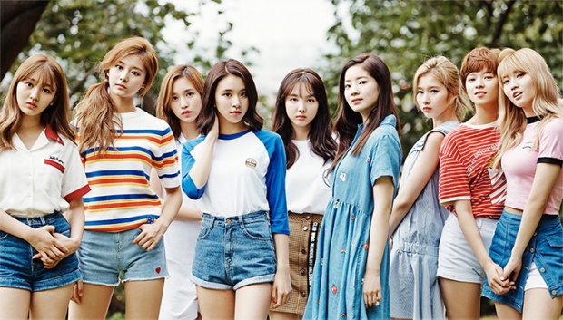 TWICE จัดคอนแรก 3 รอบ ก.พ.นี้ พร้อมเตรียมทัวร์ ตปท.!