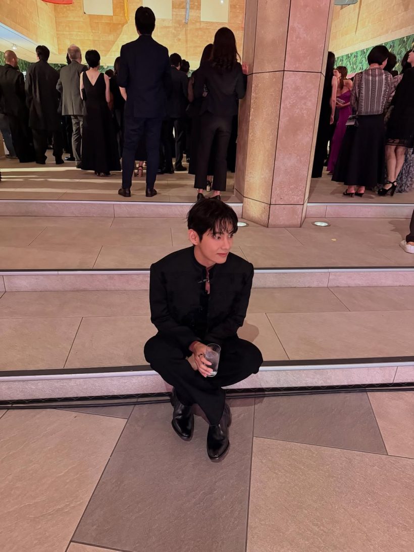 วี BTS รีเทิร์นโซเชียล! อวดชีวิต 3 เดือนหลังปลดประจำการทหาร