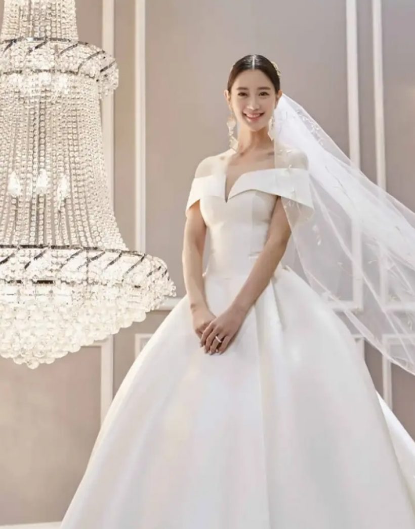 น่าเศร้าใจ! ดาราสาวขาเตียง6ปีหักแล้ว เซ็นหย่าสามีเงียบๆ