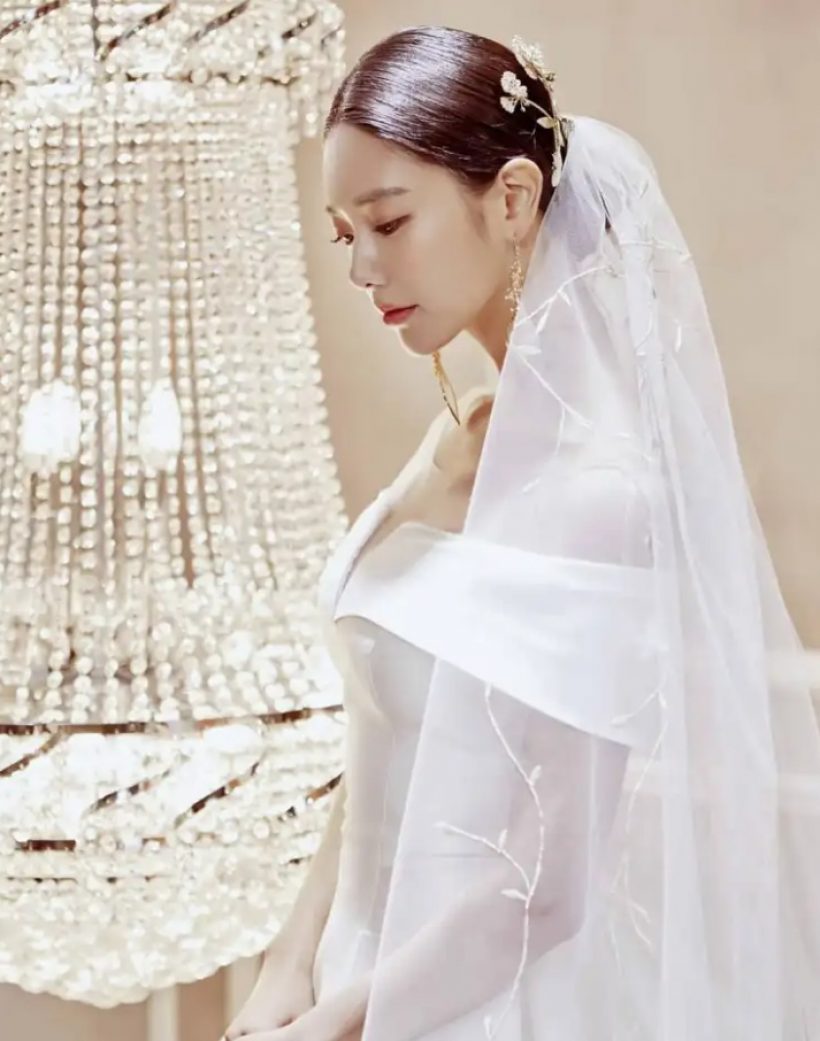 น่าเศร้าใจ! ดาราสาวขาเตียง6ปีหักแล้ว เซ็นหย่าสามีเงียบๆ
