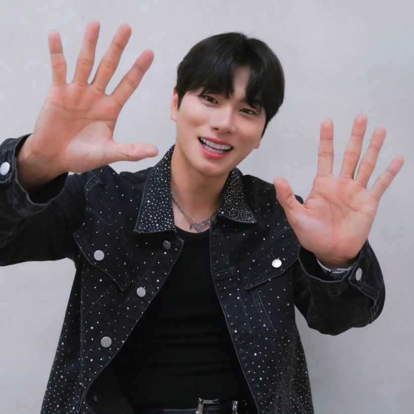 อึ้ง! สาวปริศนาเเฉ ดาราหนุ่มทักเเชตขอดูบักเเตกโมคัพ E