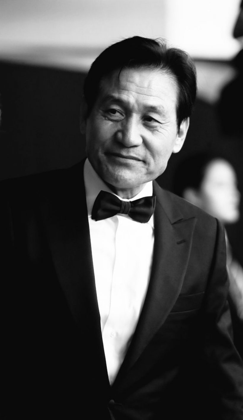 ฮยอนบิน สุดกลั้นน้ำตา ส่งนักแสดงแห่งชาติกลับสวรรค์