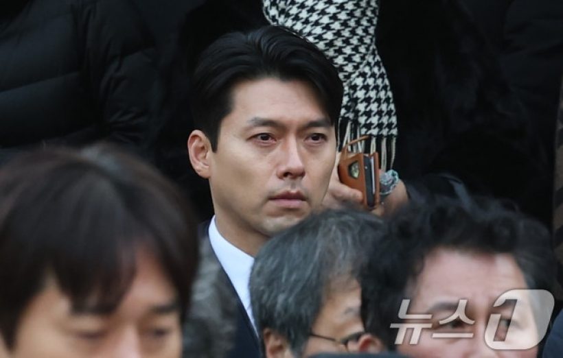 ฮยอนบิน สุดกลั้นน้ำตา ส่งนักแสดงแห่งชาติกลับสวรรค์