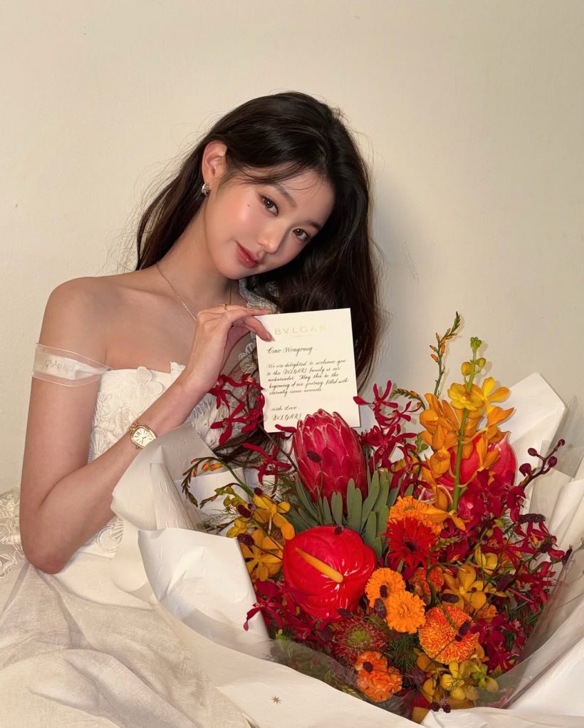 ปังมาก! ซุปตาร์สาวเนื้อหอม 9 เเบรนด์ดังรุมรัก