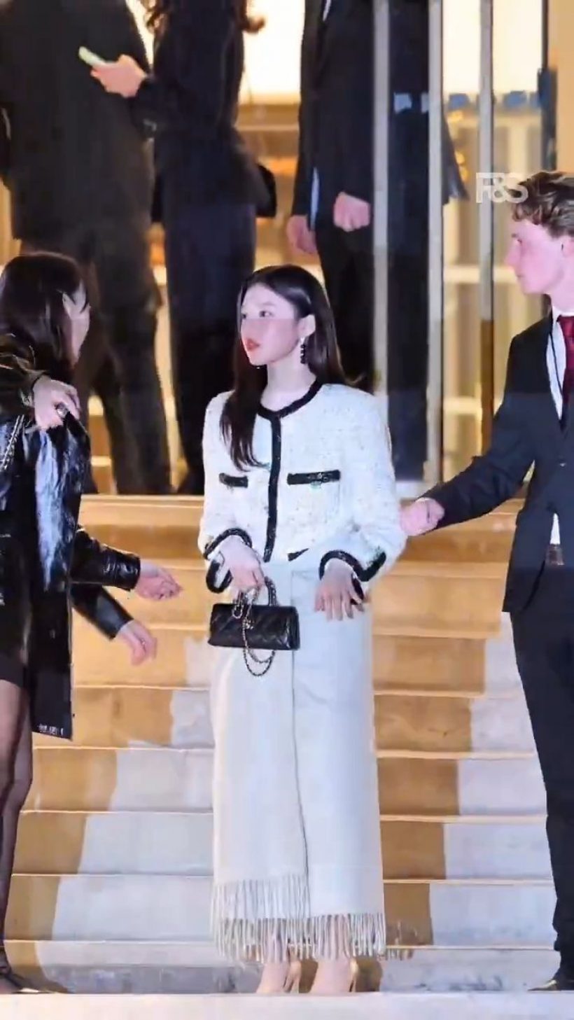 งานเข้า! โกยุนจอง ทำเเบบนี้ในงานระดับโลกเหมาะสมมั้ย?