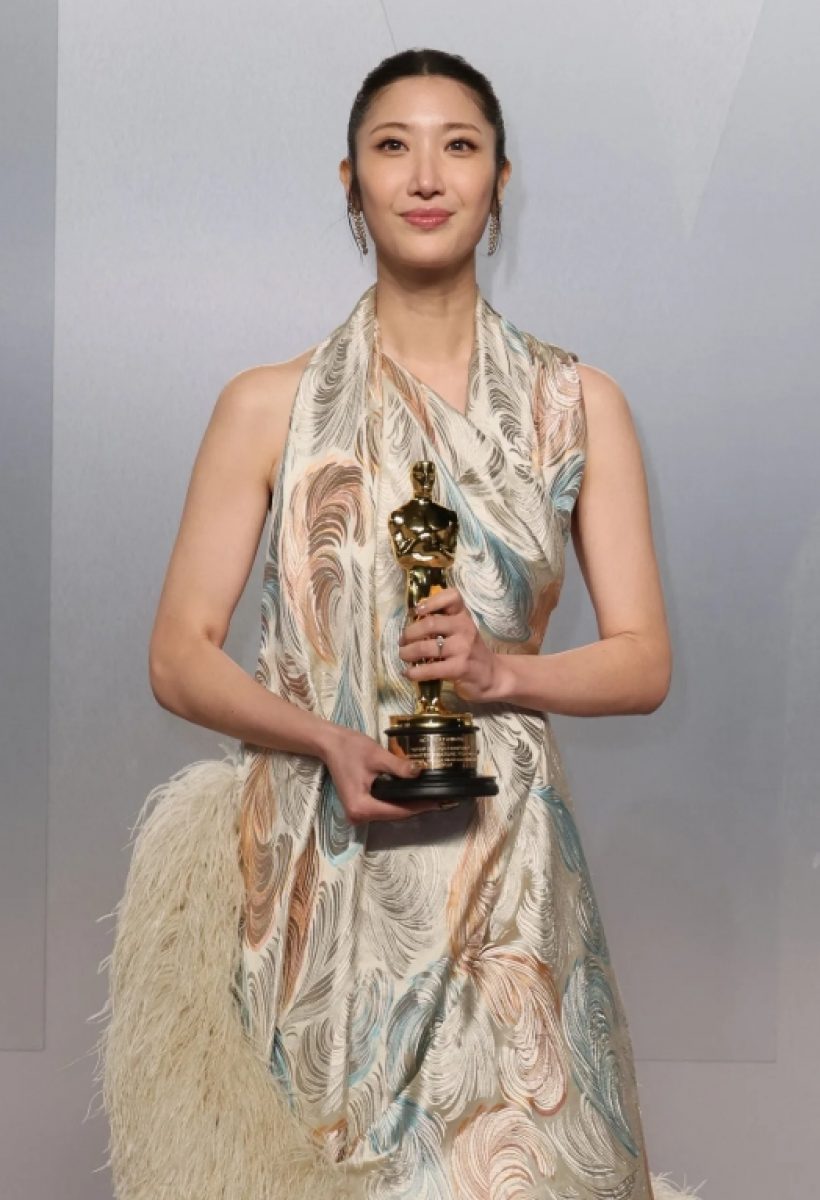 ออสการ์ฉาว!อยู่ดีๆทำแบบนี้กับทีมเพลงGolden เหยียดเอเชีย?