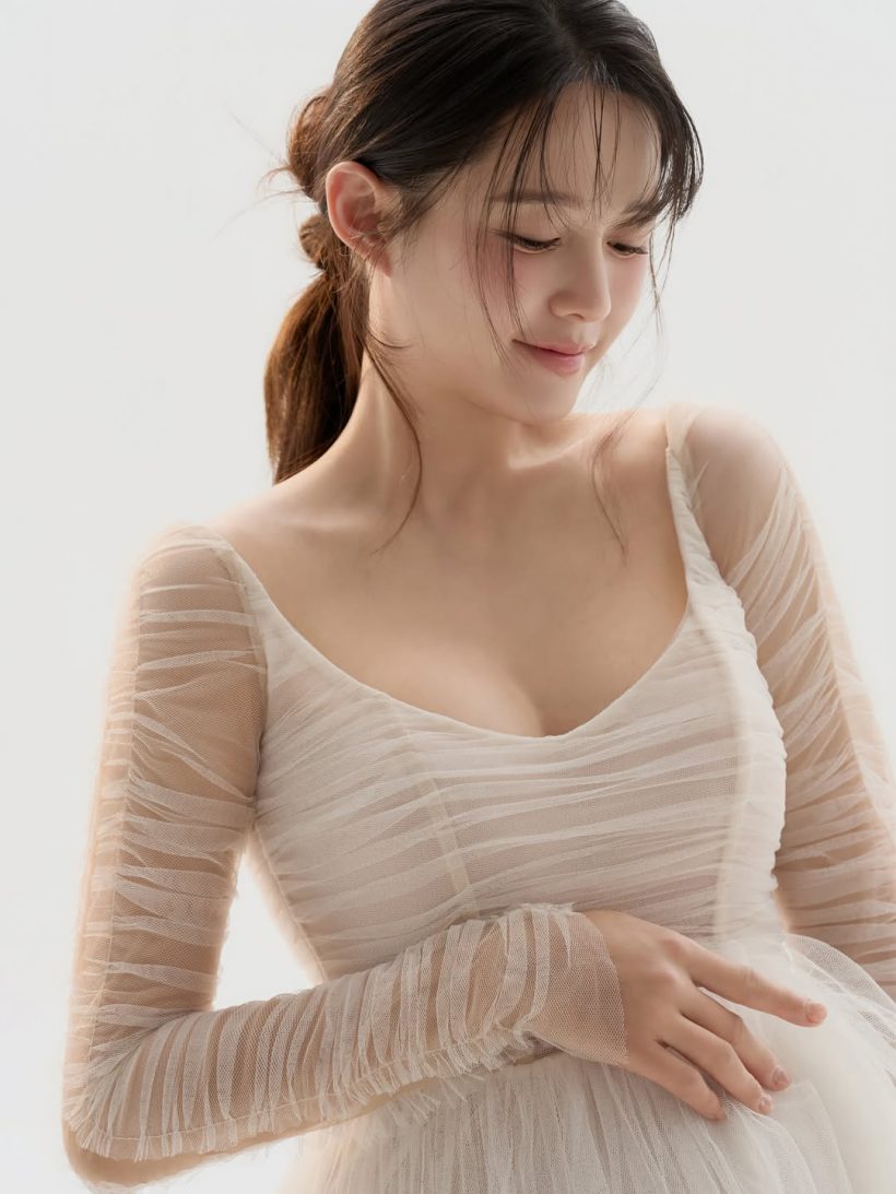 ยิ่งท้องยิ่งสวย! ดาราสาว ออร่าพุ่ง นับถอยหลังเจอลูกชายคนแรก