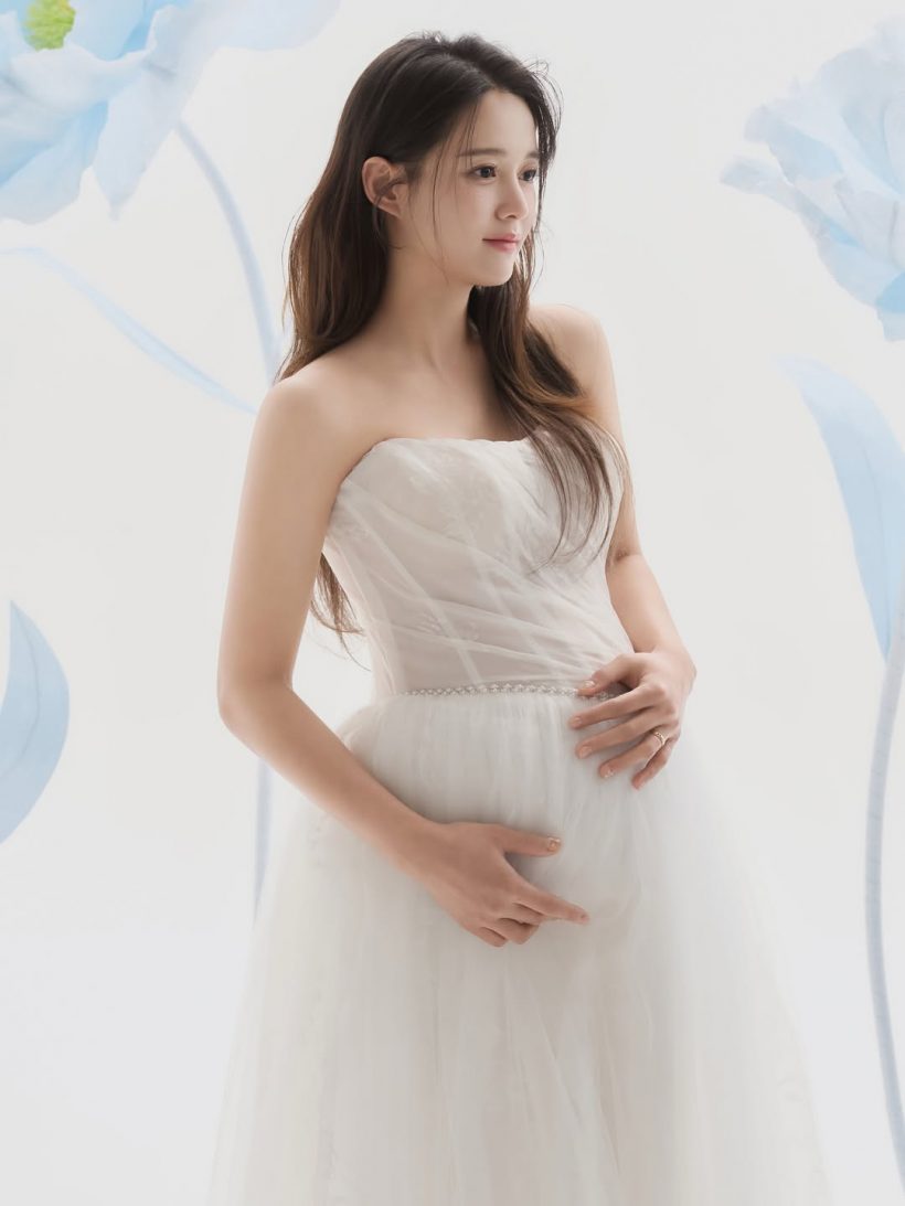 ยิ่งท้องยิ่งสวย! ดาราสาว ออร่าพุ่ง นับถอยหลังเจอลูกชายคนแรก