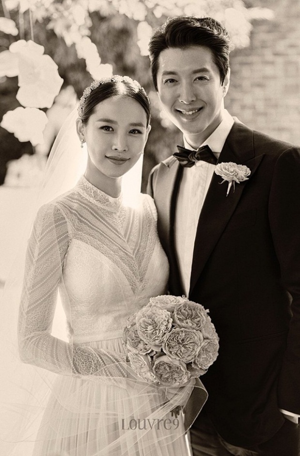 คู่รักซุปตาร์แดนกิมจิ อีดงกอน-โจยุนฮี เผยโฉมลูกสาวเป็นครั้งแรก!!