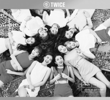 TWICE มาแรงสุดๆ  MV เฉียด 10 ล้านวิวแล้วนาทีนี้