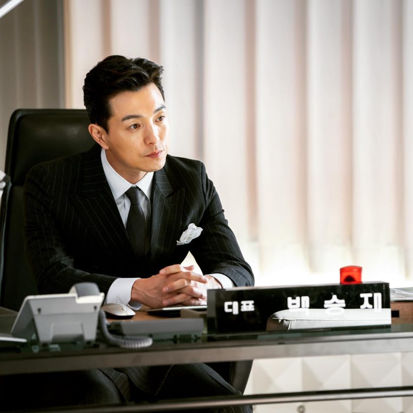 ดาราหนุ่มยังต้องทำพาร์ทไทม์หาเงินใช้ แม้ซีรีส์ดังเปรี้ยงทั่วโลก