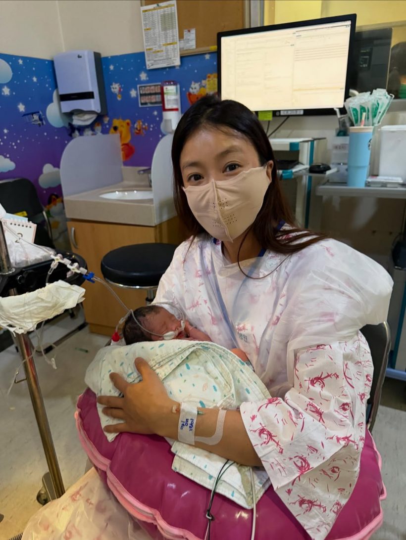 นางเอกดัง ประกาศเป็นเเม่เลี้ยงเดี่ยว คลอดลูกคนที่ 2 หลังหย่า!