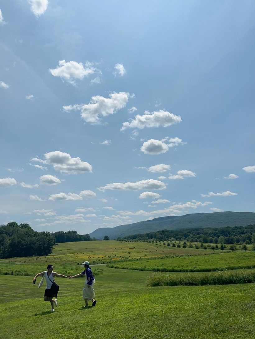 ชีวิตคอมพลีท...นักร้องสาวเจ้าของเพลงดัง ถูกแฟนคุกเข่าขอแต่ง
