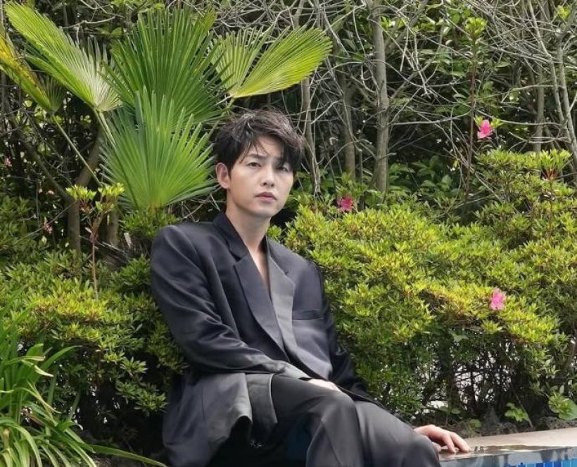 ชาวเน็ตวิเคราะห์ สาเหตุพระเอกซุปตาร์กระแสตก เพราะหย่าเป็นเหตุ?