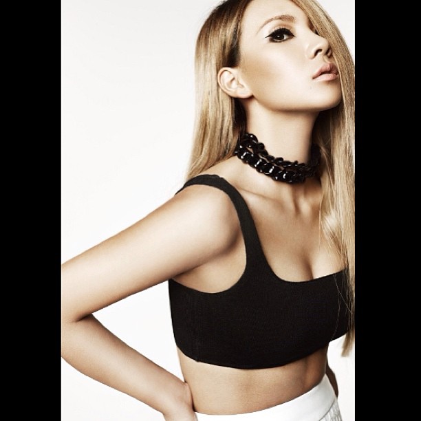 CL 2NE1