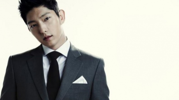 Lee Jun Ki เข้ารับการผ่าตัดรักษาเหตุจมูกหักระหว่างการถ่ายทำละครเรื่องใหม่