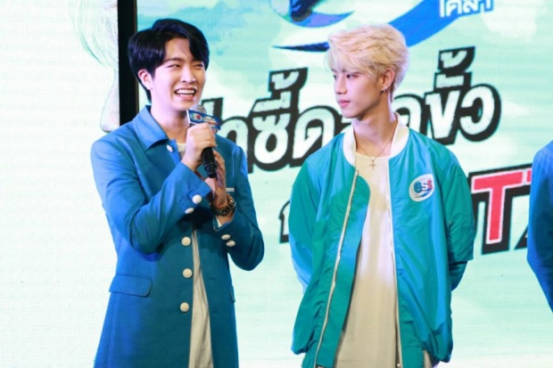 กรี๊ดลั่นทั้งงาน 6หนุ่ม ‘GOT7’ ร่วมงานเปิดตัวพรีเซ็นเตอร์ เอสโคล่า[คลิป]