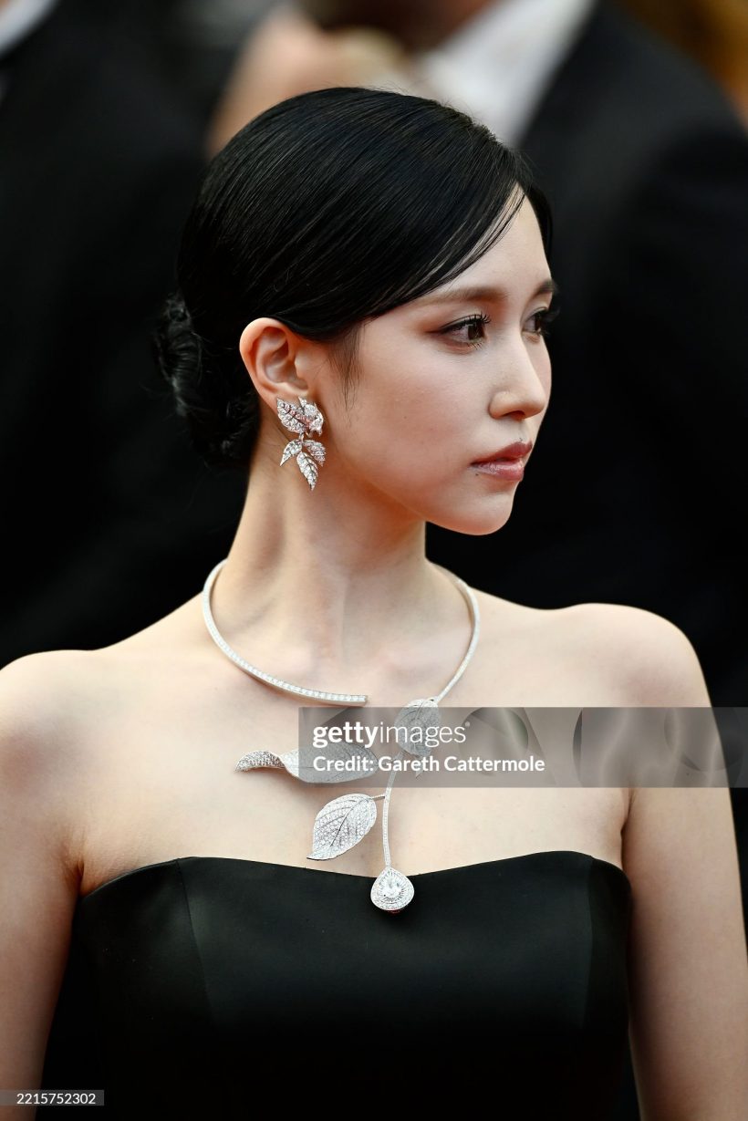 ชาวเน็ตกดWOW! นักร้องสาวคนดัง สวยสะกดแบบโคตรจึ้ง!บนพรมแดงคานส์
