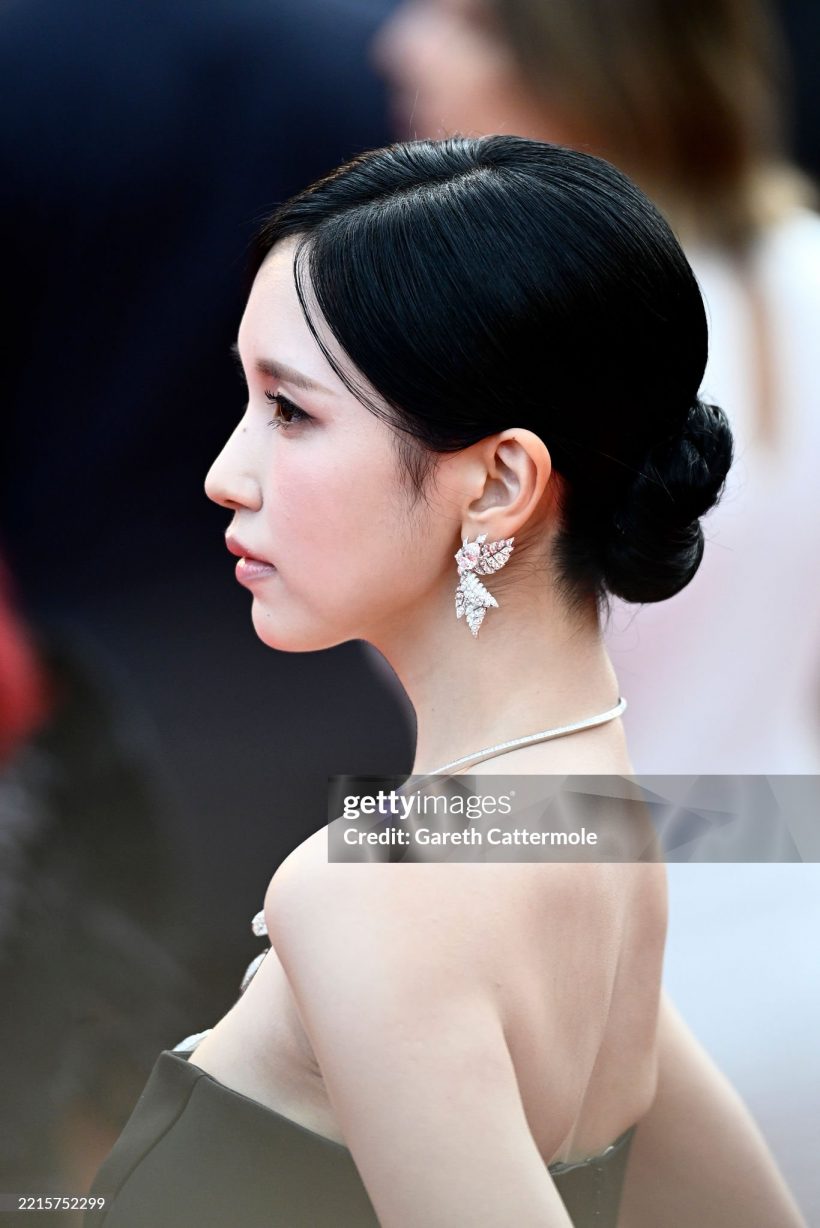 ชาวเน็ตกดWOW! นักร้องสาวคนดัง สวยสะกดแบบโคตรจึ้ง!บนพรมแดงคานส์