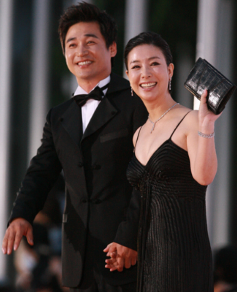 นักเเสดงดัง เปิดใจอึดอัดมาก! หลังต้องมาเล่นซีรีส์กับอดีตสามี