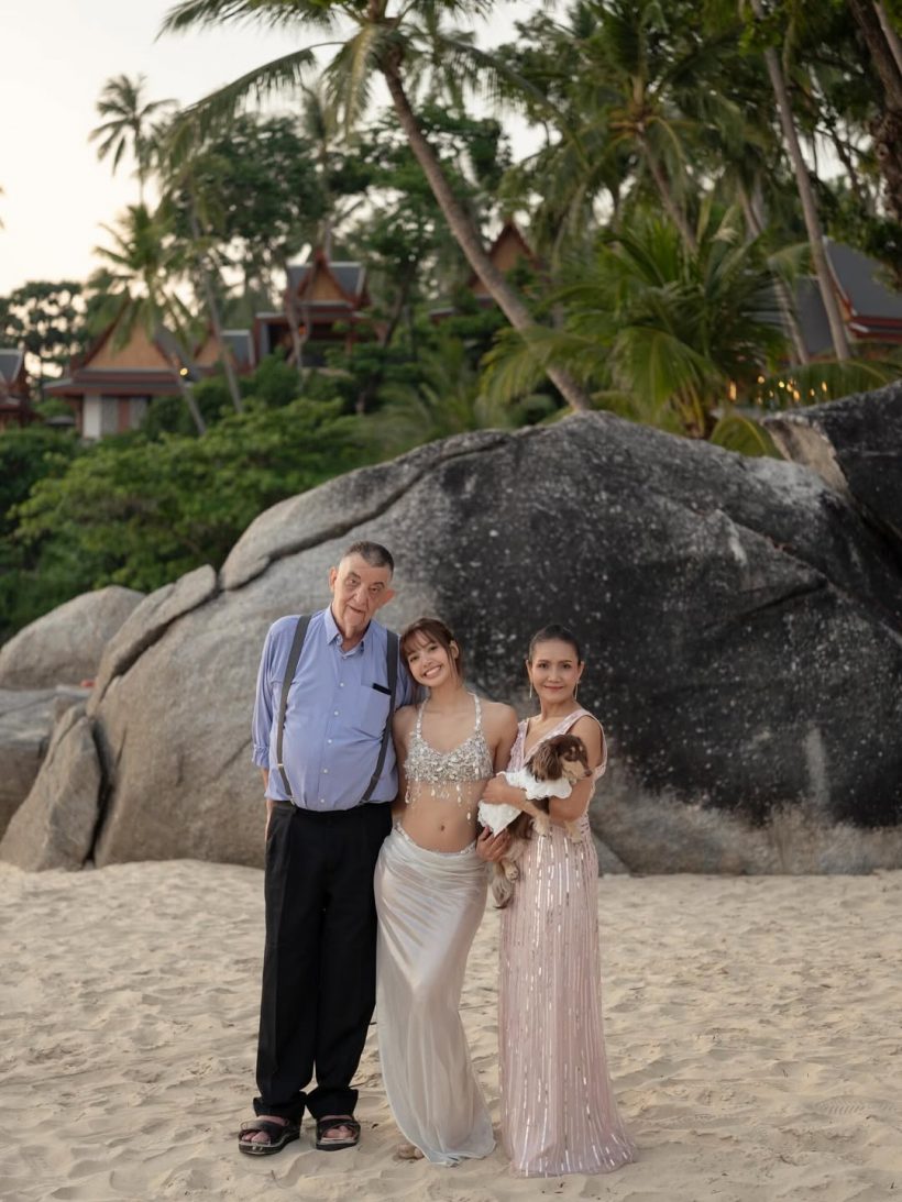 คุณแม่ลิซ่า โพสต์ถึงลูกสาว แต่หลุดโฟกัสช็อตนี้เต็มๆ