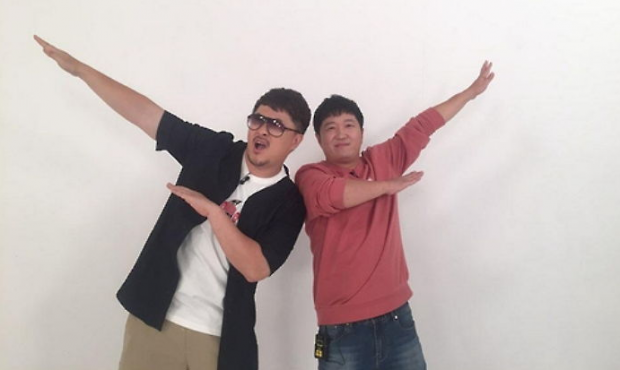  คู่ซี้พิธีกร จองฮยองดนและเดฟคอนน์ ขอถอนตัวจาก Weekly Idol หลังอยู่คู่กับรายการมานานกว่า 7 ปี!
