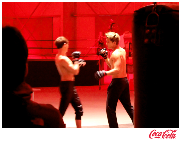 เบื้องหลัง!! Nick Khun and Taecyeon – Coca Cola Zero