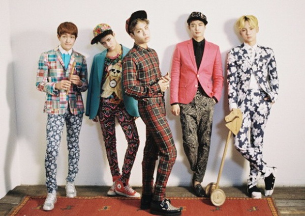 SHINEE