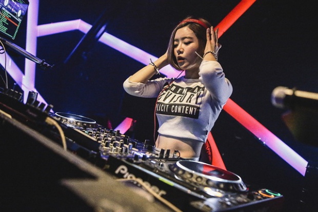 DJ SODA ฮิตมากมายน่ารักสุดๆ จากแดนกิมจิ ชมภาพเธอก่อนศัลยกรรมเป็นยังไง..คลิกเลยจ้า!!