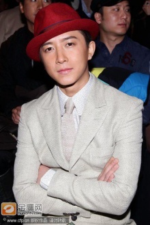 “ฮันเกิง” (Han Geng) ปัดข่าวกิ๊ก ดาราจีน