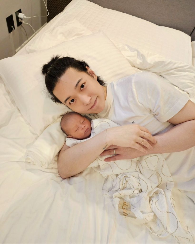 ยกให้นักร้องหนุ่มเป็นคุณพ่อดีเด่น เลี้ยงลูกดีสมกับที่รอมา10ปี