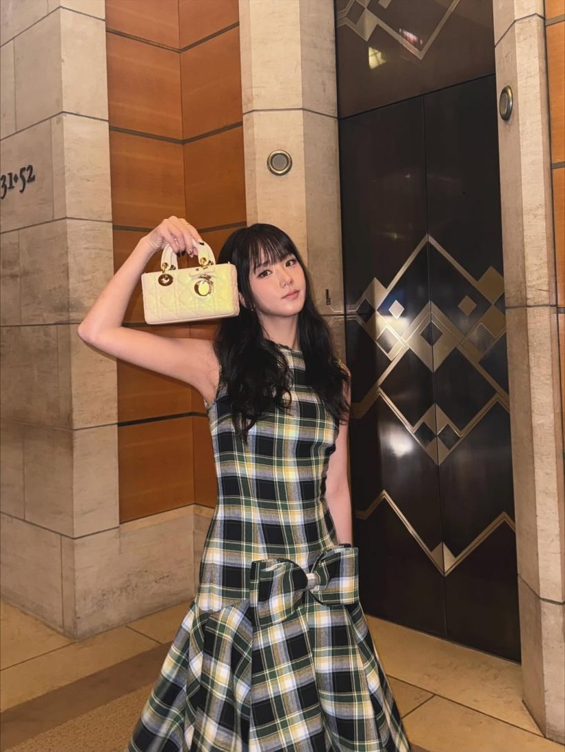 จีซู BLACKPINK เผยลุคใหม่สุดคิ้วท์ ตัดผมม้าหน้าดูเด็กลง