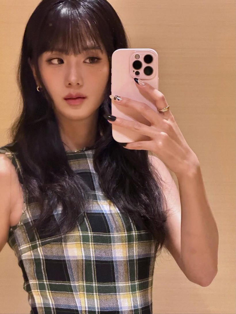 จีซู BLACKPINK เผยลุคใหม่สุดคิ้วท์ ตัดผมม้าหน้าดูเด็กลง