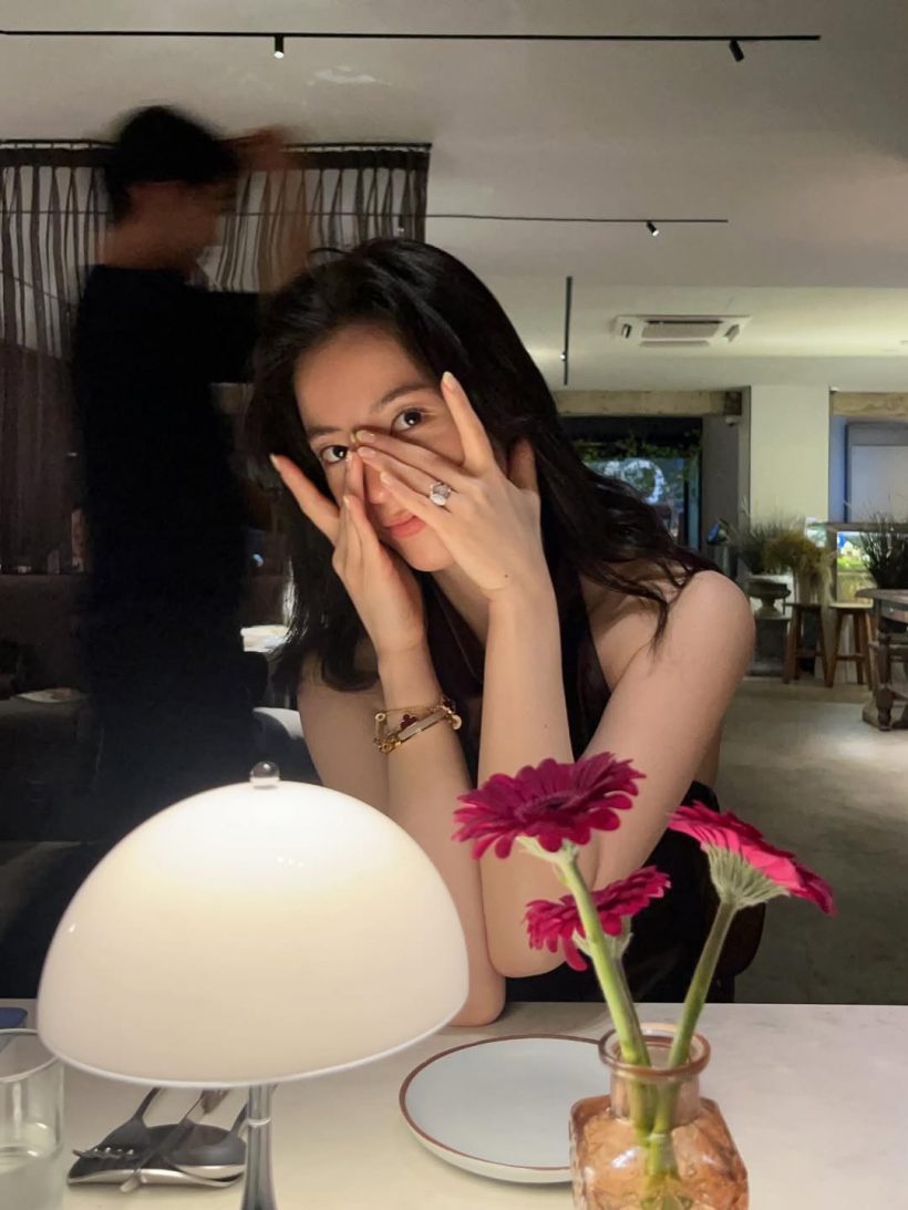 เซอร์ไพรส์นางเอกตัวท็อปเซย์เยส ขึ้นเเท่นว่าที่เจ้าสาวเเล้ว