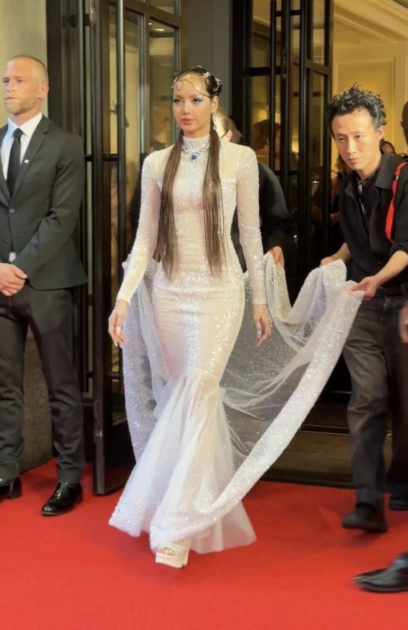 ลิซ่า มาเหนือ! โผล่ Met Gala ลุคนี้ถูกจับจ้องทั้งงาน