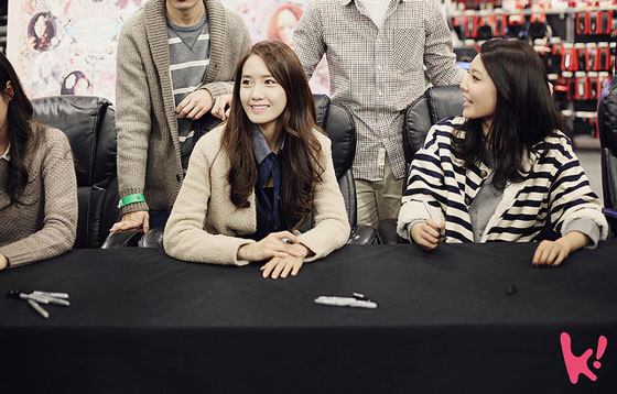 Girls’ Generation New York fansigning event