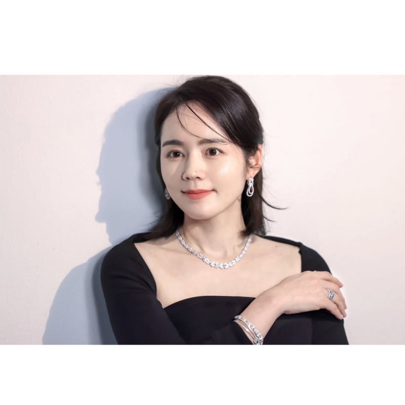 ยีนเด่นระดับเทพ! ดาราสาว เปิดภาพคุณตา พิสูจน์ความเป๊ะไม่เคยศัลย์