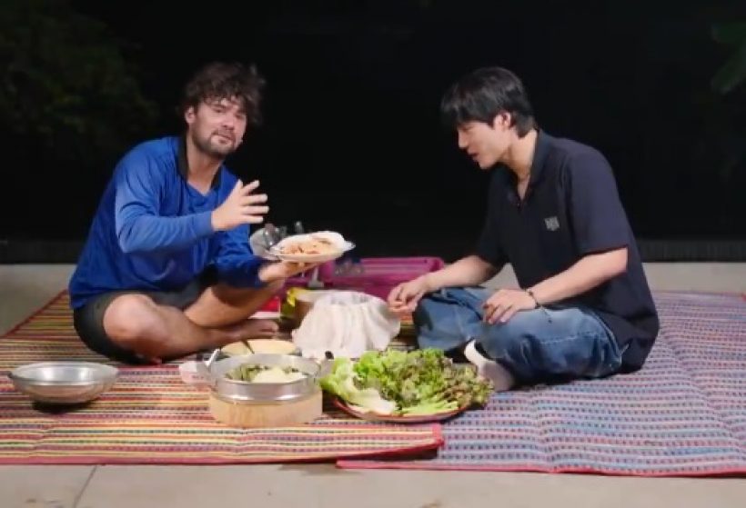kai EXO นั่งปูเสื่อจกข้าวเหนียว กินส้มตำกับ เซียนหรั่ง แซ่บคัก!