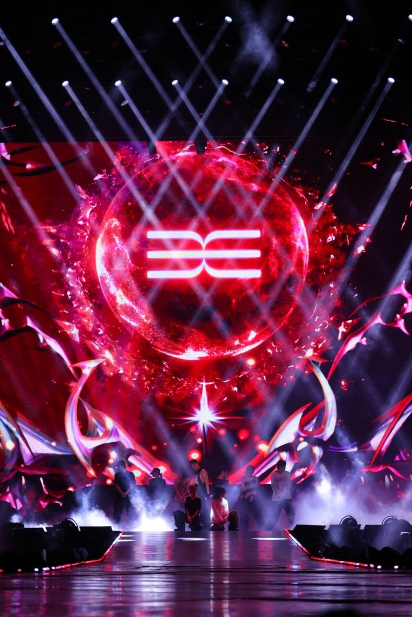 เดือดมาก! คอนเสิร์ต เเบมเเบมGOT7 โดนชาวบ้านโวยเสียงดังจนกระจกสั่น