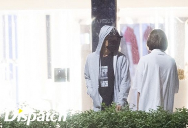 Dispatch ปล่อยภาพของยูอี และคังนัม ท่ามกลางข่าวลือว่าทั้งสองคบกันอยู่!