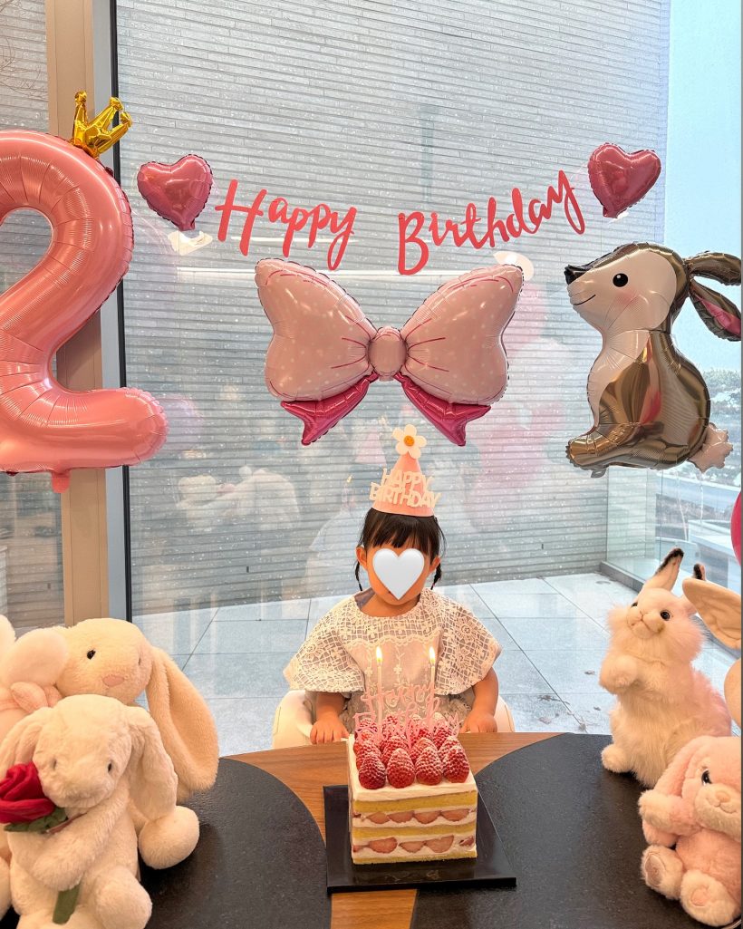 ครอบครัวอีซึงกิโชว์อบอุ่น จัดงานวันเกิดลูกสาวสุดคิวท์